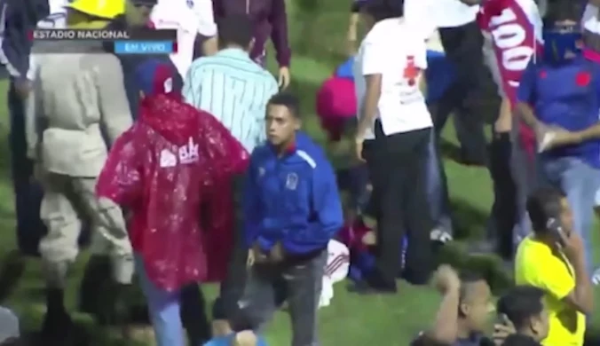 Tragiczne zamieszki przed meczem w Hondurasie. Cztery osoby nie żyją. Wideo