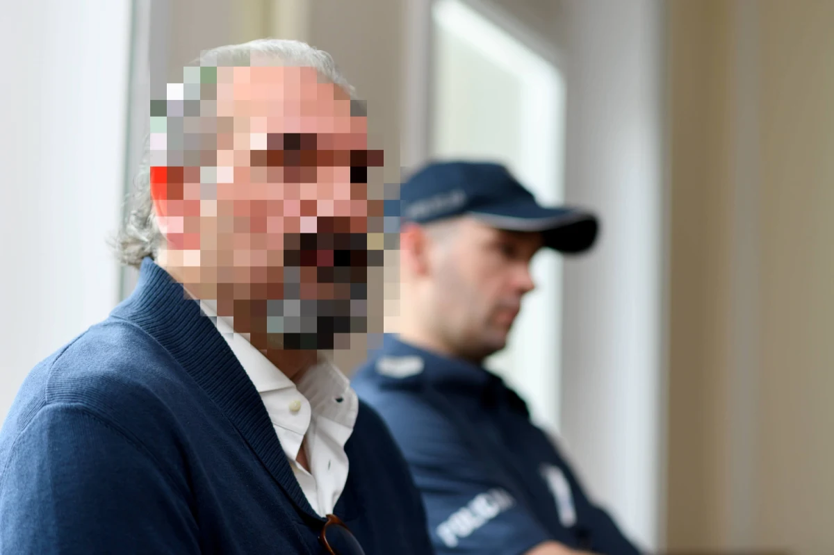 Przed Sądem Okręgowym w Poznaniu odbyły się mowy końcowe w procesie Arkadiusza Ł. ps. "Hoss", domniemanego "króla mafii wnuczkowej". Poznańska prokuratura żąda ośmiu lat więzienia dla Arkadiusza Ł. oraz siedmiu lat dla jego brata, Adama P. 