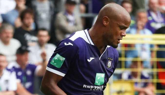 Anderlecht. Vincent Kompany broni rywala. Piękny gest piłkarza doceniła belgijska federacja 