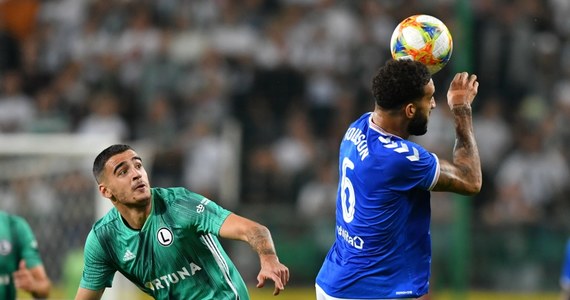 Piłkarze Legii Warszawa zremisowali ze szkockim zespołem Rangers FC 0:0 w pierwszym meczu czwartej, decydującej rundy kwalifikacji Ligi Europy. Rewanż 29 sierpnia w Glasgow.