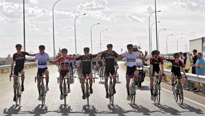 Śledź relacje z wyścigu Vuelta a Espana i zdobywaj rowerowe gadżety 