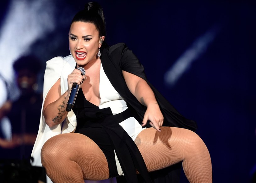 Amerykańska wokalistka Demi Lovato dołączyła do obsady najnowszego filmu Netflixa pt. "Eurovision". Kogo jeszcze zaproszono do produkcji? 
