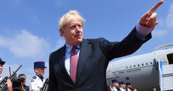 Premier Wielkiej Brytanii Boris Johnson po przylocie do Biarritz na szczyt G7 ostrzegł szefa Rady Europejskiej Donalda Tuska, że będzie on znany jako "Mr No Deal", jeśli nie zgodzi się na zmianę porozumienia o brexicie.