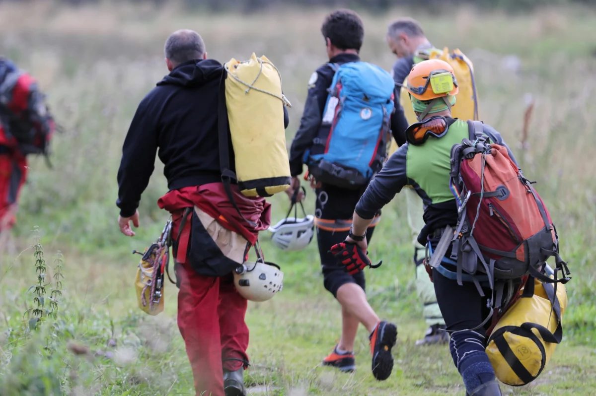 W poniedziałek do Prokuratury Rejonowej w Zakopanem wpłynęło zawiadomienie w sprawie nieprawidłowości w prowadzeniu przez TOPR akcji ratowniczej w Jaskini Wielkiej Śnieżnej. Jak informuje prokuratura, zawiadomienie wpłynęło od osoby prywatnej.