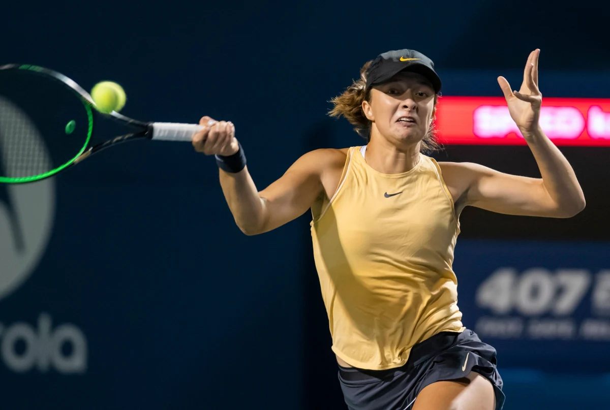 Iga Świątek potrzebowała 50 minut, by awansować do drugiej rundy US Open. Debiutująca w nowojorskim turnieju wielkoszlemowym 18-letnia Polka pokonała serbską tenisistkę Ivanę Jorovic 6:0, 6:1.