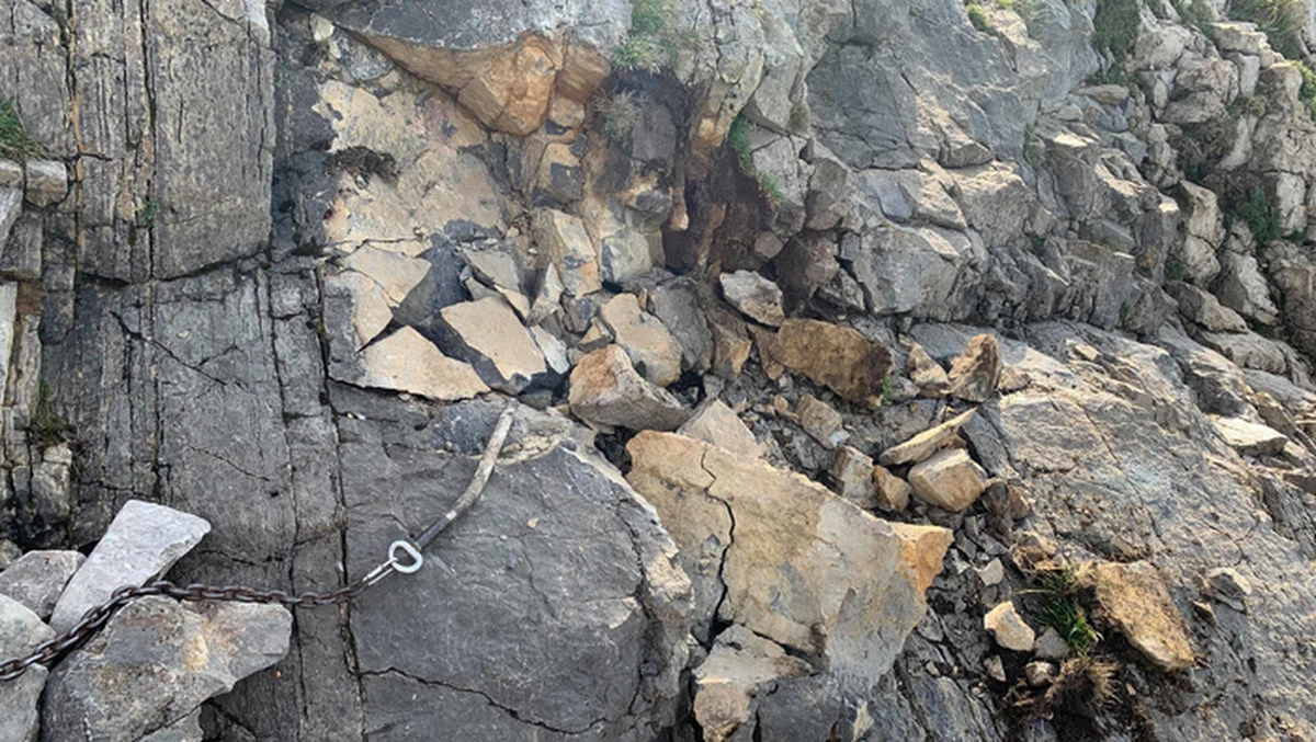 W poniedziałek 2 września ma się rozpocząć remont szlaku w rejonie kopuły szczytowej Giewontu – poinformował Tatrzański Park Narodowy (TPN). Prace potrwają około dwóch tygodni, jeżeli pozwolą na to warunki atmosferyczne.