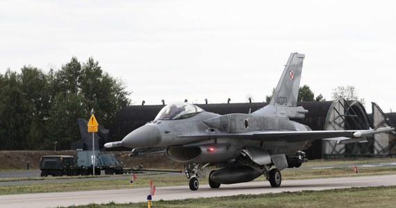 Zakłady Chemiczne Nitro-Chem w Bydgoszczy przekazały polskiej armii pierwszą partię 100 bomb Mk 82, które trafią na wyposażenie samolotów F-16 Jastrząb. 