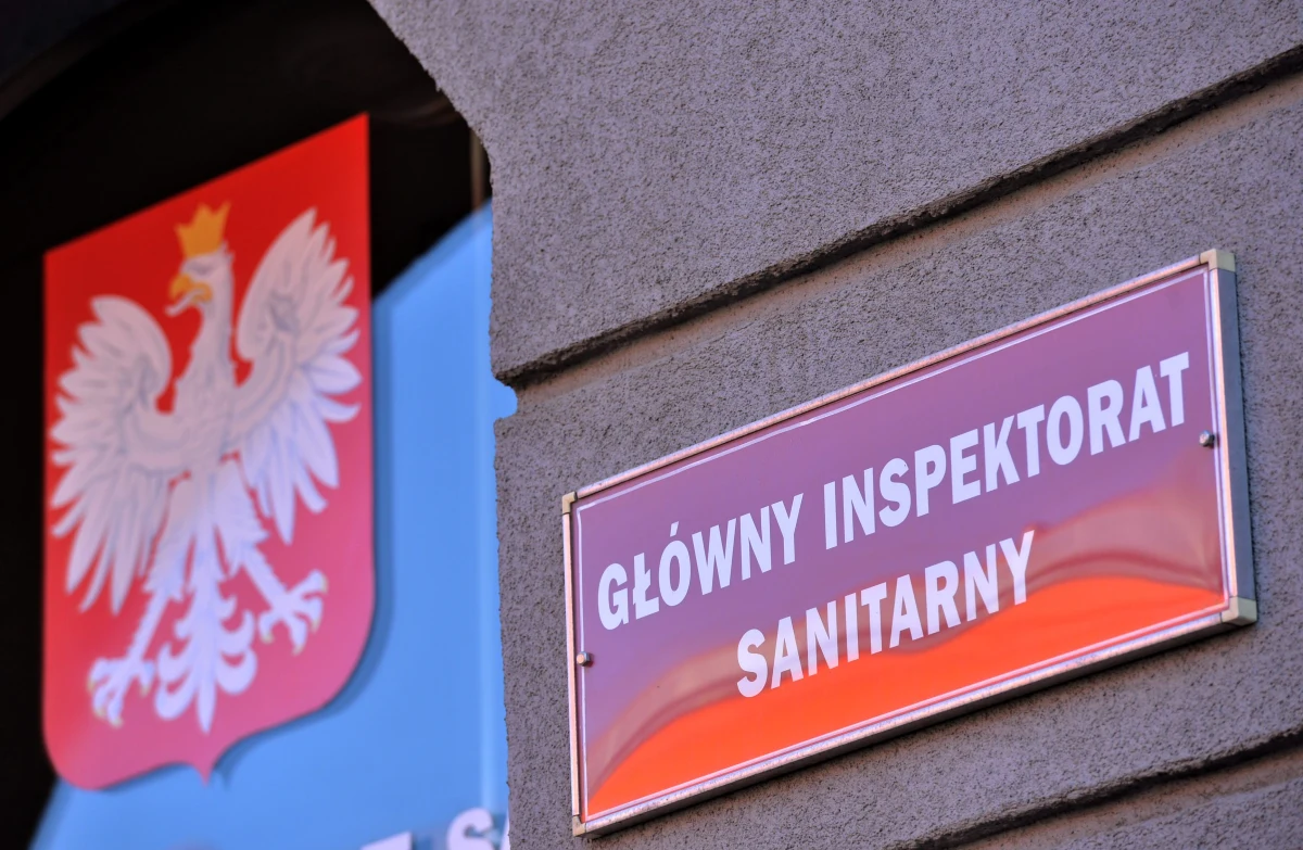 Główny Inspektor Sanitarny zlecił m.in. zwiększenie częstotliwości wykonywania badań wody przeznaczonej do spożycia – poinformował w środę rzecznik GIS Jan Bondar.