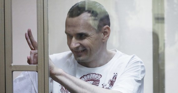 Ukraiński reżyser Ołeh Sencow, skazany w Rosji na 20 lat więzienia pod zarzutem terroryzmu, został przewieziony z kolonii karnej, gdzie odbywał wyrok, do więzienia w Moskwie w ramach procesu wymiany więźniów między Rosją i Ukrainą - podały w czwartek media.