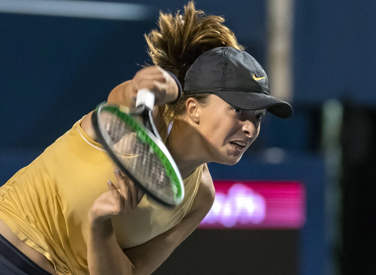 Iga Świątek odpadła w drugiej rundzie turnieju wielkoszlemowego US Open. Debiutująca w nowojorskiej imprezie 18-letnia tenisistka przegrała z rozstawioną z numerem 12. Łotyszką Anastasiją Sevastovą 6:3, 1:6, 3:6.
