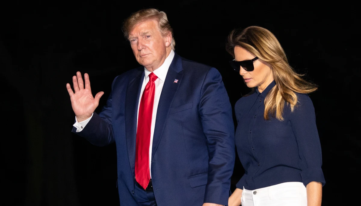 ​Prezydent USA Donald Trump odwołał swoją wizytę w Polsce. Jak informuje "Bloomberg", jest to spowodowane zbliżającym się do wybrzeży Florydy huraganem Dorian.