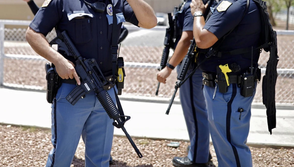 Kolejne strzelaniny w Stanach Zjednoczonych. Napastnik otworzył ogień w miastach Odessa i Midland w zachodnim Teksasie. Liczba ofiar śmiertelnych wzrosła do siedmiu - podała miejscowa policja. Wcześniej informowano o pięciu zabitych, wśród których był napastnik. Rannych zostało co najmniej 21 osób.