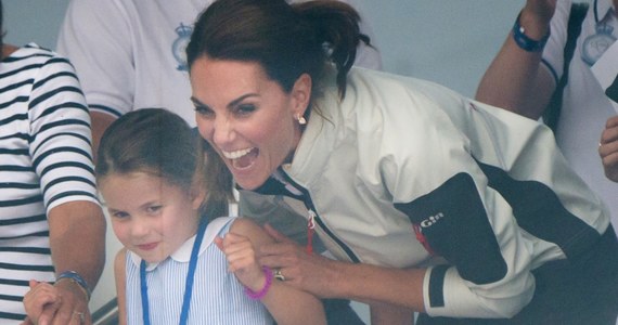Księżniczka Charlotte idzie do szkoły! Ile to będzie kosztowało?