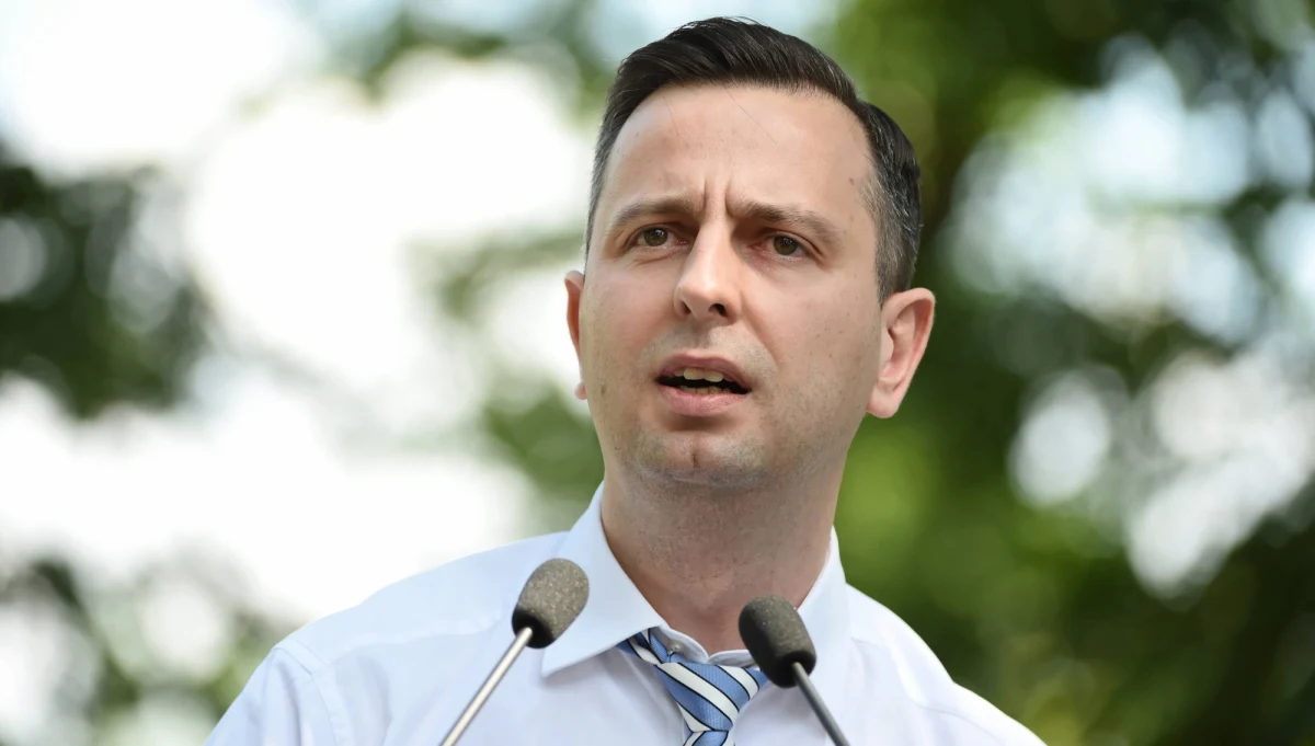 Ciepły posiłek dla każdego ucznia, e-tornister czy ograniczenie liczebności klas do 25 uczniów – to projekty dla polskiej szkoły, z którymi Polskie Stronnictwo Ludowe idzie do wyborów. Przedstawiał je w Elblągu szef ludowców Władysław Kosiniak-Kamysz.