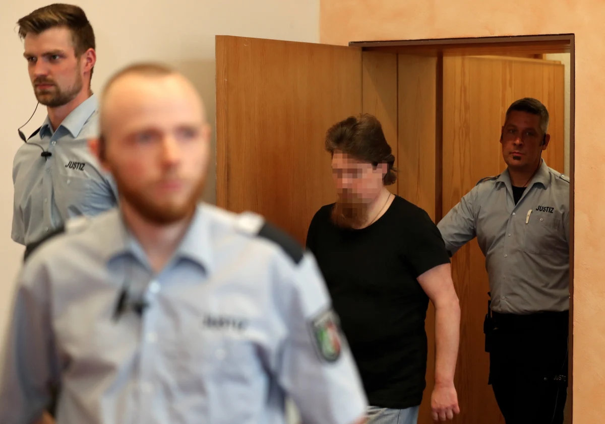 Przed sądem w niemieckim Detmold zapadły wyroki za wykorzystywanie seksualne dzieci na kempingu w Luegde. Sprawcy zostali skazani na 13 i 12 lat więzienia. 