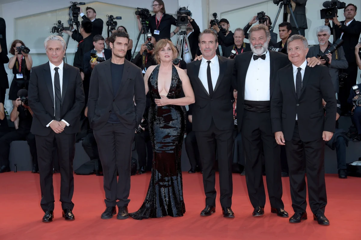 Nowy film Romana Polańskiego - "Oficer i szpieg" - zdobył nagrodę Międzynarodowej Federacji Krytyków Filmowych FIPRESCI na festiwalu w Wenecji. 76. edycja tej prestiżowej imprezy zakończy się w sobotę. Wtedy dowiemy się, kto zdobędzie Złotego Lwa. 