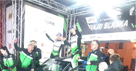 Mikołaj Marczyk i Szymon Gospodarczyk (Škoda Fabia R5) wygrali Rajd Śląska – 6. rundę Samochodowych Mistrzostw Polski. Drugie miejsce zajęli Tomasz Kasperczyk i Damian Syty (Ford Fiesta R5). Podium uzupełnili Sylwester Płachytka i Jacek Nowaczewski (Škoda Fabia R5). 