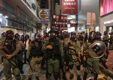 „Trump, ocal Hongkong". Starcia z policją podczas antyrządowej manifestacji