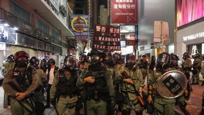 „Trump, ocal Hongkong". Starcia z policją podczas antyrządowej manifestacji