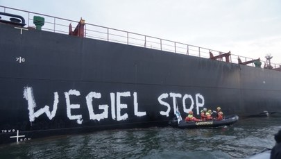 Greenpeace protestuje w Zatoce Gdańskiej. Aktywiści zwodowali pontony