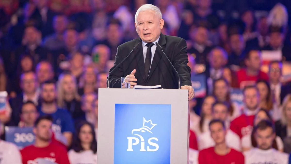 Jarosław Kaczyński tuż po wyborach przejdzie operację wszczepienia endoprotezy stawu kolanowego – informuje „Super Express”. Jak powiedział dziennikowi prezes PiS, będzie jeszcze konieczna jedna, podobna operacja w drugiej nodze.
