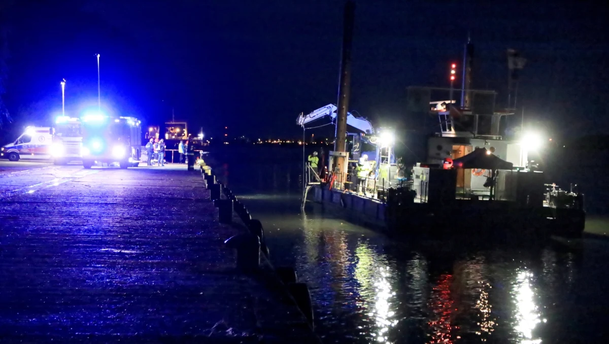 Śledztwo ws. śmierci dwojga nastolatków, których samochód wpadł wczoraj wieczorem do Kanału Piastowskiego w Świnoujściu, prowadzi świnoujska prokuratura. Przeprowadzona zostanie sekcja zwłok.