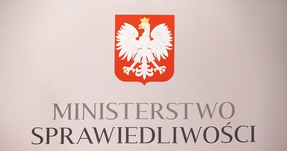 Śledztwo w sprawie afery hejterskiej w ministerstwie sprawiedliwości przeniesione z Warszawy do Lublina. Jak dowiedział się reporter RMF FM Krzysztof Zasada, postępowanie będzie prowadzić lubelska Prokuratura Regionalna. 