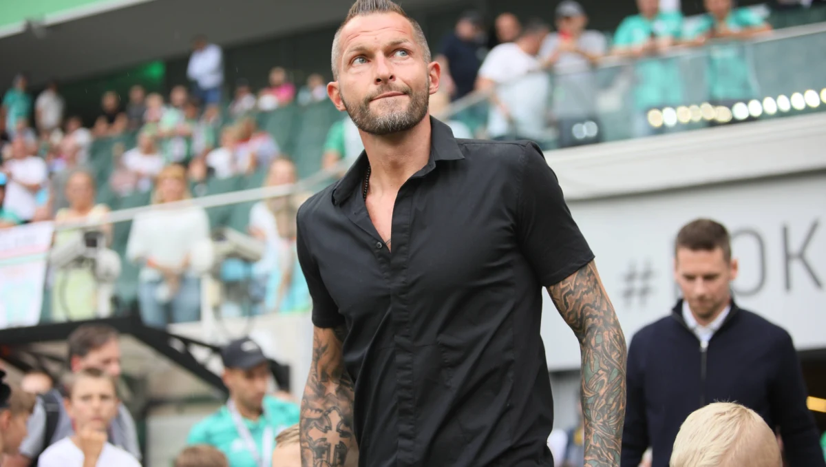 Arkadiusz Malarz został bramkarzem Łódzkiego Klubu Sportowego. Zawodnik, który przez ostatnie lata był graczem Legii Warszawa, podpisał umowę do końca sezonu 2020/21 - poinformował w piątek beniaminek piłkarskiej ekstraklasy.