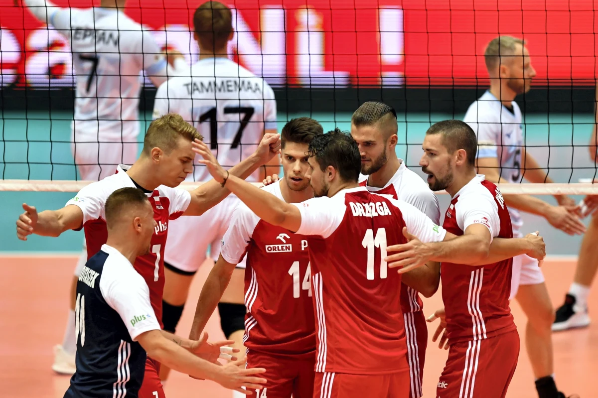 Polscy siatkarze wygrali w Rotterdamie z Estończykami 3:1 (25:22, 25:27, 25:22, 25:17) w swoim pierwszym meczu mistrzostw Europy. W kolejnym spotkaniu w grupie D biało-czerwoni w niedzielę zmierzą się z Holendrami.