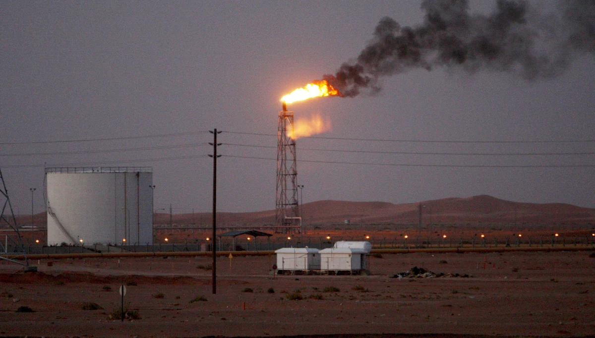 Rzecznik szyickiego ruchu Huti Yahia Sarie przyznał, że za atakiem dronami na największą na świecie rafinerię we wschodniej Saudyjskiej stoją bojownicy jemeńskiego ugrupowania.
