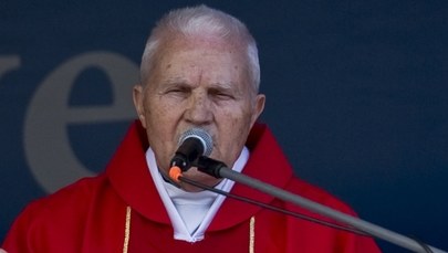 Skazany za pedofilię ksiądz Walerian Słomka stracił Krzyż Oficerski Orderu Odrodzenia Polski
