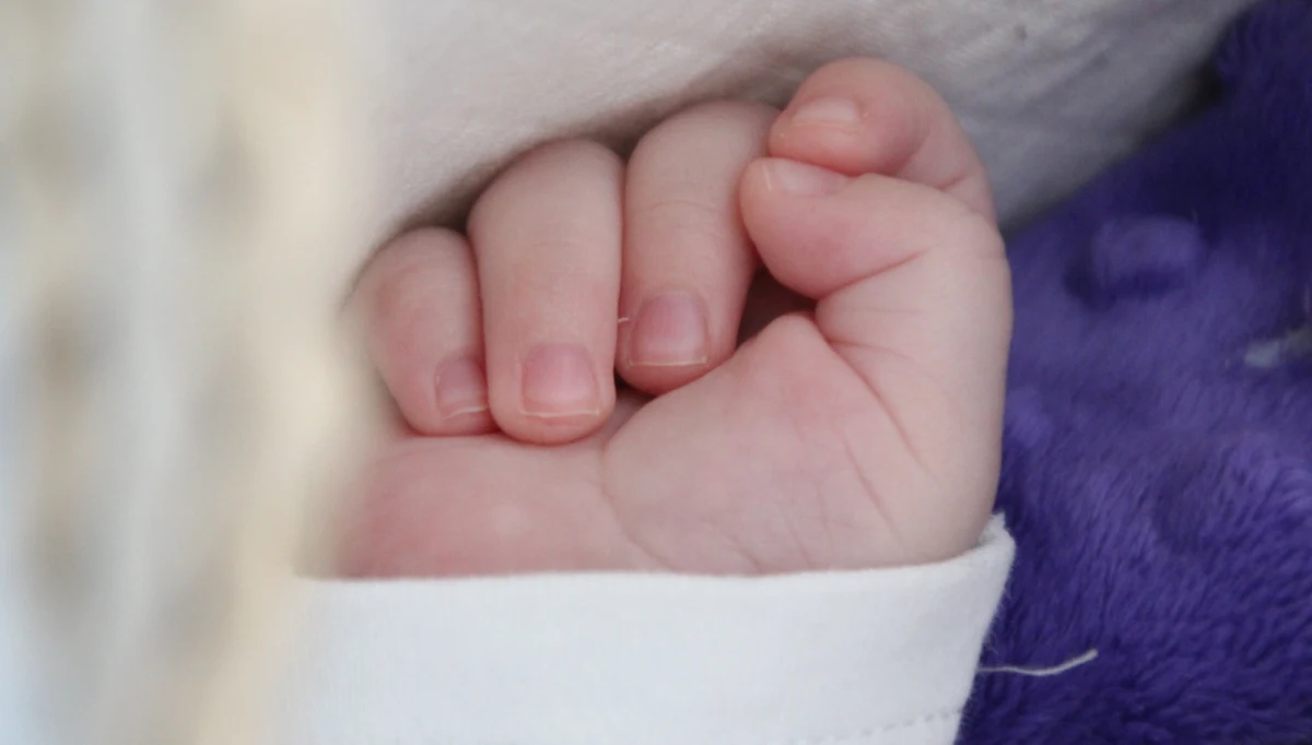 W Pradze poinformowano o narodzinach drogą cesarskiego cięcia dziecka, którego matka miała przeszczepioną macicę od zmarłej kobiety. To pierwszy taki przypadek na świecie, gdy dawczyni wcześniej nie rodziła.