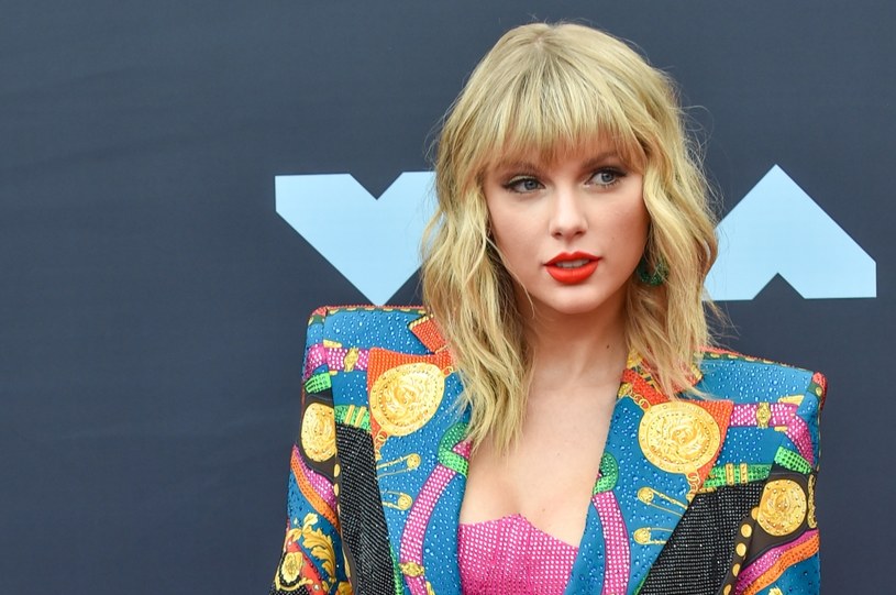 Jest zarówno ikoną, jak i jedną z najbardziej wpływowych współczesnych artystek na świecie. Taylor Swift została pierwszą headlinerką Open'er Festival 2020. Gwiazda wystąpi w Gdyni 3 lipca i będzie promowała swój najnowszy album "Lover". 
