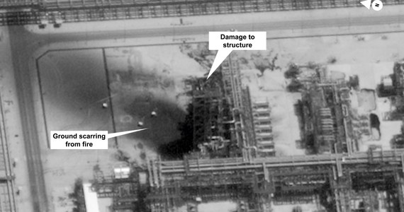 Eksperci z Arabii Saudyjskiej i USA ustalili, że ataki na saudyjskie rafinerie "z bardzo dużym prawdopodobieństwem" przeprowadzono z bazy w Iranie przy granicy z Irakiem - poinformowała stacja CNN, powołując się na źródło zbliżone do dochodzenia w sprawie incydentu.