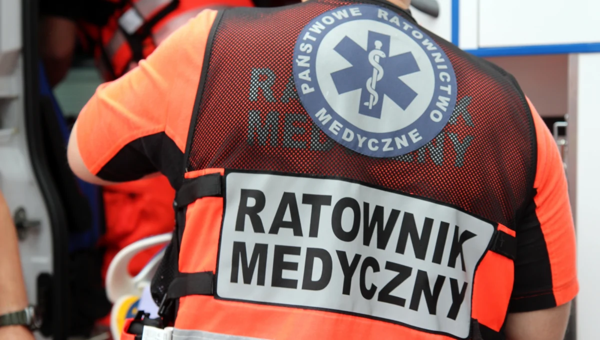 Sześć osób - w tym piątka dzieci - podtruła się tlenkiem węgla, który wydobywał się z niesprawnego piecyka gazowego w domu jednorodzinnym w miejscowości Ostrów Królewski w powiecie bocheńskim w Małopolsce. Poszkodowani trafili na obserwację do szpitala.