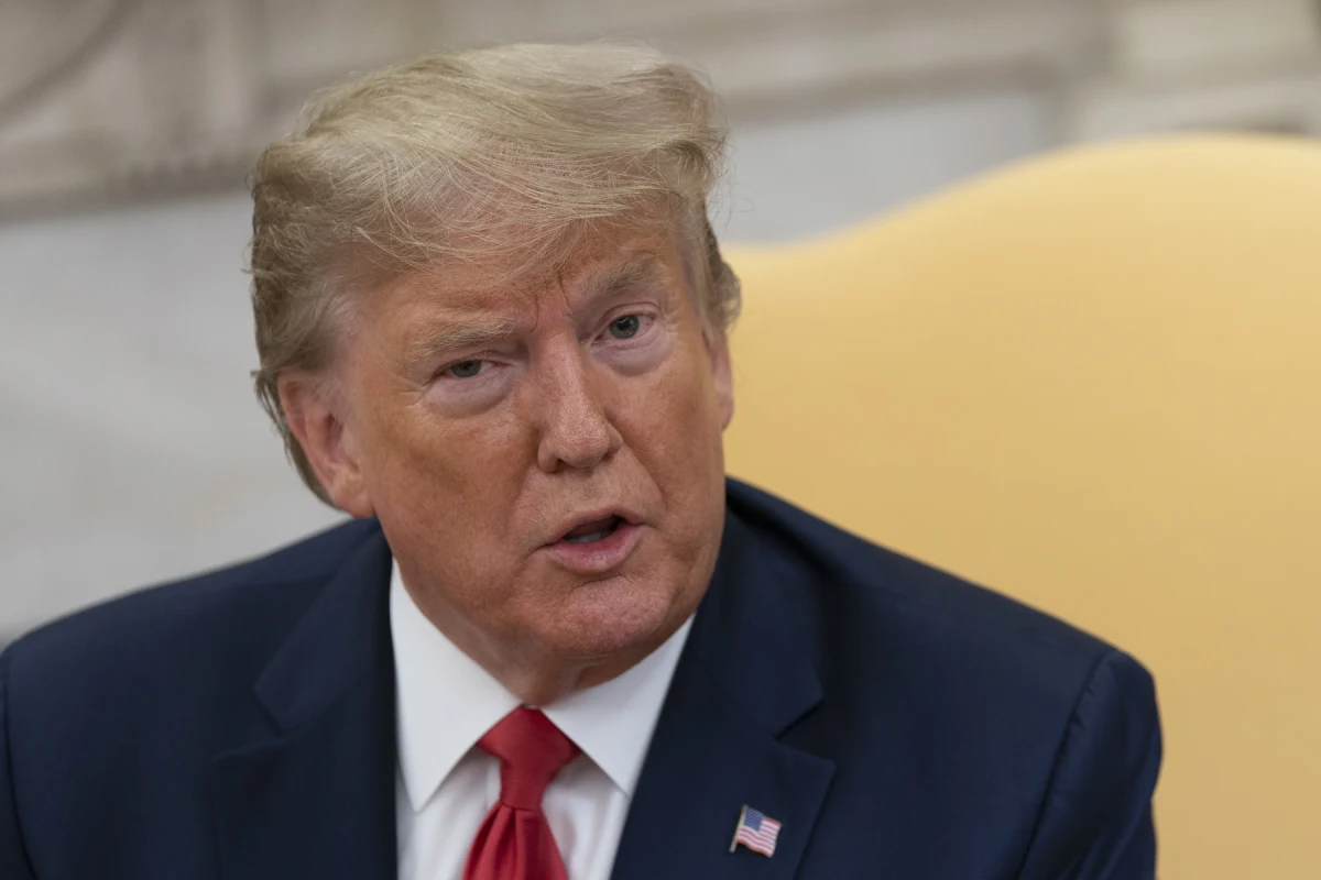 ​Prezydent USA Donald Trump polecił ministrowi finansów Stevenowi Mnuchinowi "znaczne zwiększenie sankcji" nałożonych na Iran w obliczu narastających napięć między Waszyngtonem a Teheranem. Rosja skrytykowała tę decyzję, a Rijad przedstawił "dowody" na atak z Iranu.