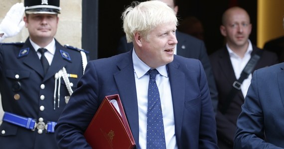 Brytyjski premier Boris Johnson został w środę ostro skrytykowany w trakcie wizyty w jednym z londyńskich szpitali. Ojciec leżącej na oddziale dziecięcym dziewczynki zarzucił mu, że przyjeżdża robić sobie kampanię, podczas gdy publiczna służba zdrowia jest w stanie zapaści.