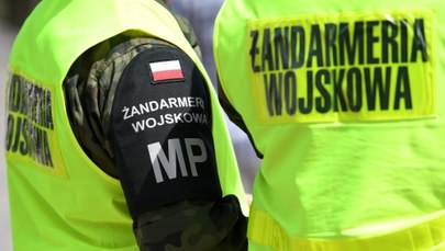 Mazowsze: Żołnierz zaatakował siekierą ciężarną żonę