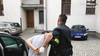 Bielsko-Biała: Zadał koledze kilka ciosów nożem. Grozi mu do 15 lat więzienia