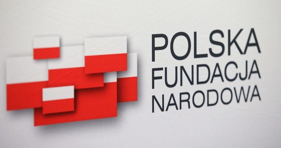 ​Polska Fundacja Narodowa płaciła amerykańskiej firmie PR White House Writers Group za pracę dla konsulatu w Nowym Jorku, choć placówka zerwała z nimi współpracę - informuje portal Onet.pl.