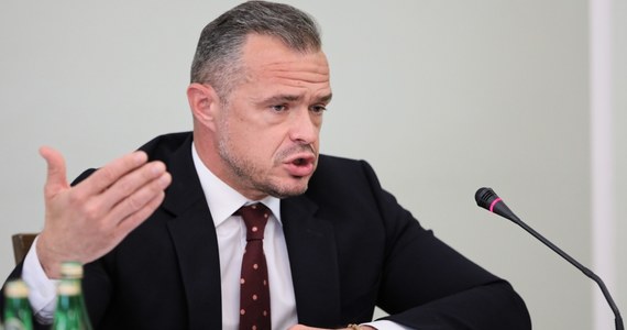 Polak Sławomir Nowak, p.o. szefa Państwowej Agencji Dróg Ukrawtodor, zostanie zwolniony ze stanowiska - oświadczył ukraiński minister infrastruktury Władysław Kryklij, cytowany w piątek przez media w Kijowie.