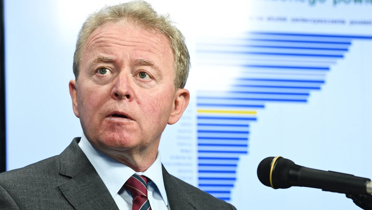 Janusz Wojciechowski na ostatniej prostej przed przesłuchaniem w Parlamencie Europejskim. Jak poinformował w rozmowie z naszą dziennikarką, wziął urlop w Trybunale Obrachunkowym i przygotowuje się do przesłuchania. 