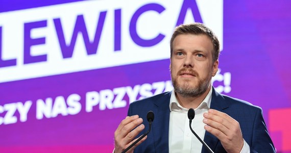 Lewica domaga się wyjaśnień od służb po materiale, który opublikował w sobotę "Superwizjer" TVN nt. oświadczenie majątkowego prezesa Najwyższej Izby Kontroli Mariana Banasia - poinformował lider Lewicy Razem Adrian Zandberg podczas konferencji prasowej w Koszalinie.