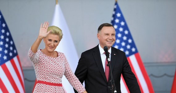 Spotkanie prezydenta Andrzeja Dudy z Donaldem Trumpem potrwa maksymalnie 35 minut. Plan przywódcy USA jest napięty. Dziś poza wystąpieniem w ONZ spotka się z sześcioma przywódcami w jednym z hoteli na Manhattanie – dowiedział się reporter RMF FM Paweł Żuchowski.