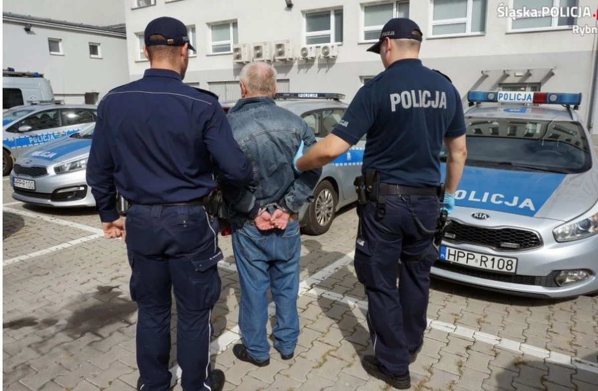 Zarzut usiłowania zabójstwa usłyszał 63-latek, który w poniedziałek zaatakował nożem recepcjonistkę w Komendzie Miejskiej Policji w Rybniku. Mężczyzna, który leczył się psychiatrycznie, nie kwestionuje swojej winy. Jak mówił, chciał wyrównać rachunki z policją.
