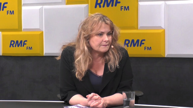 "W programie Koalicji Obywatelskiej jest wszystko dla ludzi, którzy mają serce po lewej stronie" - mówi gość Popołudniowej rozmowy w RMF FM Katarzyna Piekarska kandydatka Koalicji Obywatelskiej do Sejmu. "Związki partnerskie? Są. Ustawa antyaborcyjna – moim zdaniem – powinna zostać złagodzona. (…) Ale żeby zmienić jakąkolwiek ustawę trzeba m.in. mieć większość w Sejmie i osobę, która weźmie długopisik i ją podpisze" - podkreśla.

Robert Biedroń na prezydenta? Pewnie byłby dobrym prezydentem. (...) Żeby zrobić mądre zmiany (...) musi na końcu być facet albo babka, która to podpisze, która będzie pełniła funkcję prezydenta - podkreśla gość Marcina Zaborskiego.

Katarzyna Piekarska pytana o Małgorzatę Kidawę  - Błońską w kontekście prezydentury, odpowiada: też byłaby świetna. Widzę, jak ludzie na nią reagują. Ale dziś jest kandydatem na premiera - tłumaczy.

W internetowej części Popołudniowej rozmowy w RMF FM Marcin Zaborski pytał swojego gościa o to, czy naprawdę utożsamia się bardziej z ideami Grzegorza Schetyny niż z tymi prezentowanymi przez liderów Sojuszu Lewicy Demokratycznej. Katarzyna Piekarska wielokrotnie podkreślała, że w Koalicji Obywatelskiej przynależy do grupy Inicjatywy Polska Barbary Nowackiej. "To jest szeroka koalicja" - stwierdziła. Jak przyznała kandydatka KO do Sejmu, "SLD nie zaproponował jej po 20 latach żadnego miejsca na liścia, podobnie jak pani prof. Waniek czy Monice Jaruzelskiej". "Nie mogłabym startować z list SLD. Po prostu na nich bym się nie znalazła" - dodała. 

Pytana o lewicowy postulat ozusowania wszystkich umów pracowniczych, Piekarska stwierdziła, że od większości z nich powinny być odprowadzane składki. "W ogóle powinno się rezygnować z umów śmieciowych" - oceniła. "Ja na pewno będę o to walczyć" – zadeklarował gość RMF FM.