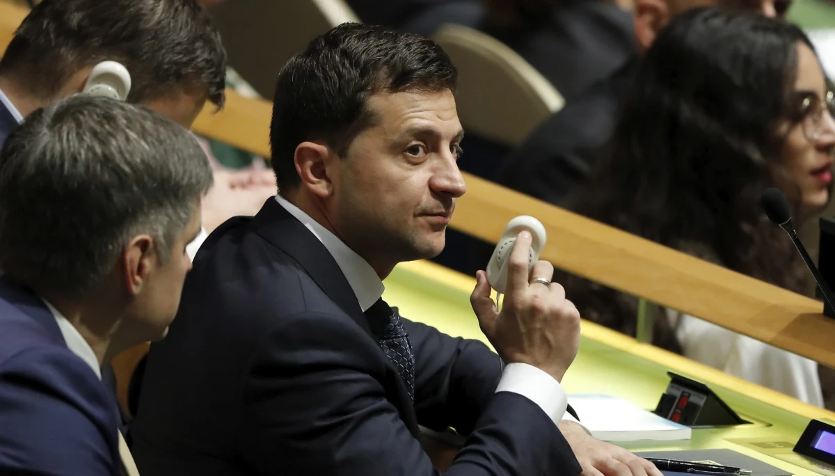 Prezydent Ukrainy Wołodymyr Zełenski oczekuje, że jego spotkanie z prezydentem USA Donaldem Trumpem, które zaplanowano na środę w Nowym Jorku, będzie "ciepłe" i wyraził nadzieję, że Stany Zjednoczone nadal będą wspierały jego sprzeciwiające się agresji państwo.