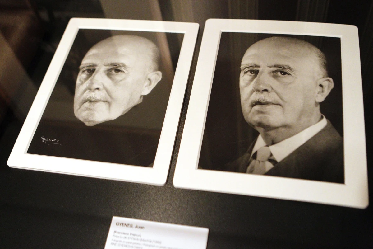 ​Wnuki gen. Francisco Franco zaskarżą do hiszpańskiego Trybunału Konstytucyjnego werdykt Sądu Najwyższego. Chodzi o zgodę na przeniesienie prochów dyktatora z mauzoleum wojny domowej w Dolinie Poległych na położony na przedmieściach stolicy cmentarz Mingorrubio.