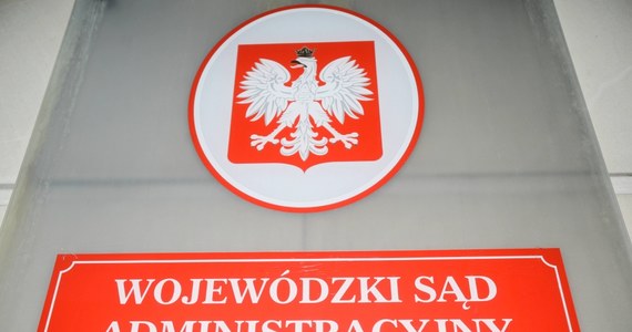 "To jeden z pierwszych kroków, żeby oczyścić imię pana sędziego Tomasza Szmydta" – tak pełnomocnik sędziego Szmydta mec. Bartosz Lewandowski ocenił środową decyzję Naczelnego Sądu Administracyjnego - Sądu Dyscyplinarnego, że sędzia może wrócić do orzekania w Wojewódzkim Sądzie Administracyjnym.