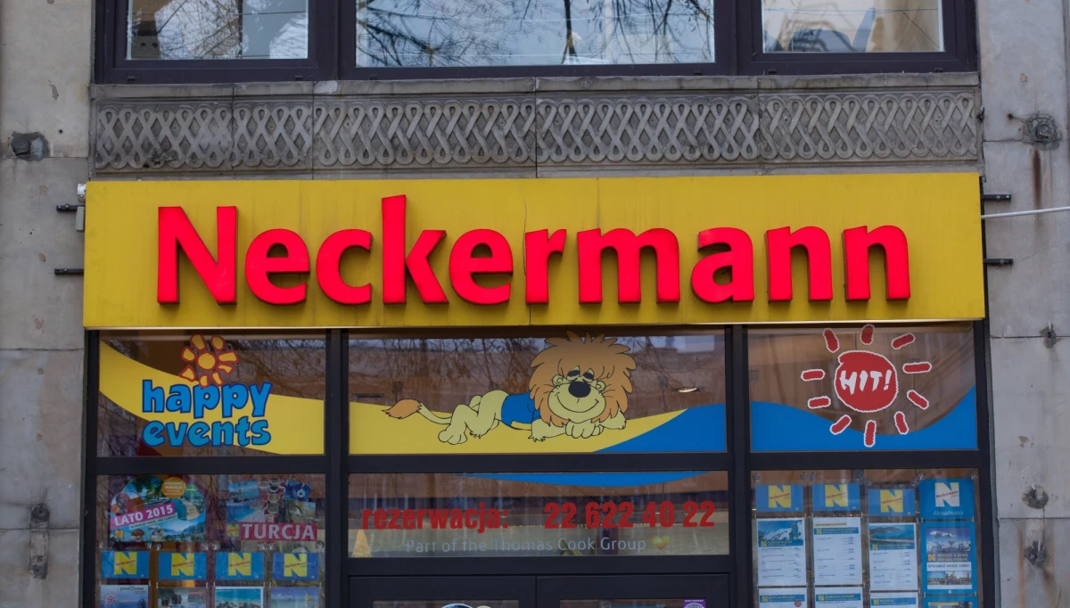 ​Mazowiecki Urząd Marszałkowski sprowadził wczoraj do Polski 500 klientów niewypłacalnego biura podróży Neckermann Polska. Dziś ma wrócić kolejnych 200 osób. Tym samym liczba przebywających za granicą turystów Neckermanna zmniejszy się do 2900 osób.